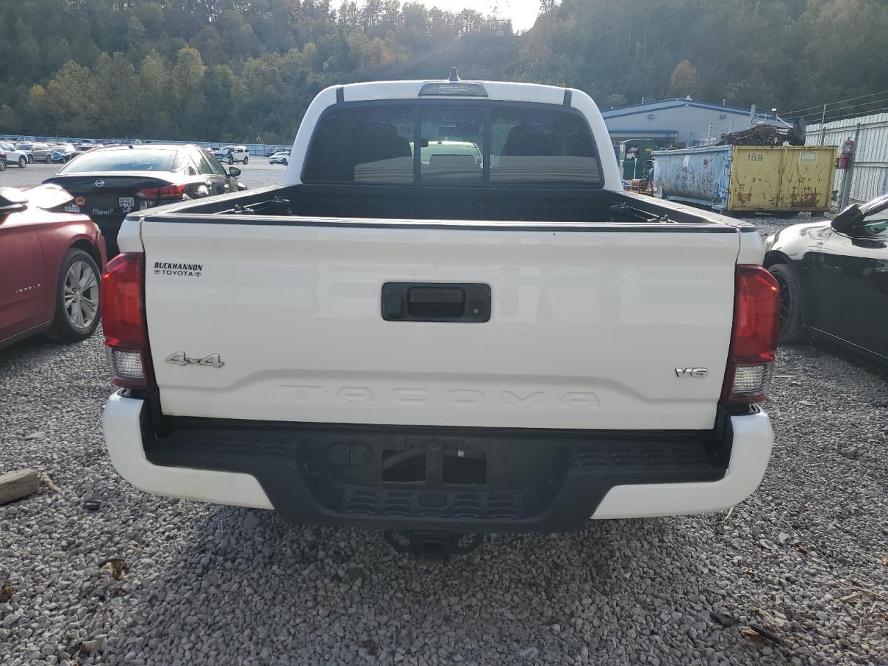 2022 Toyota Tacoma Double Cab - Фото 6