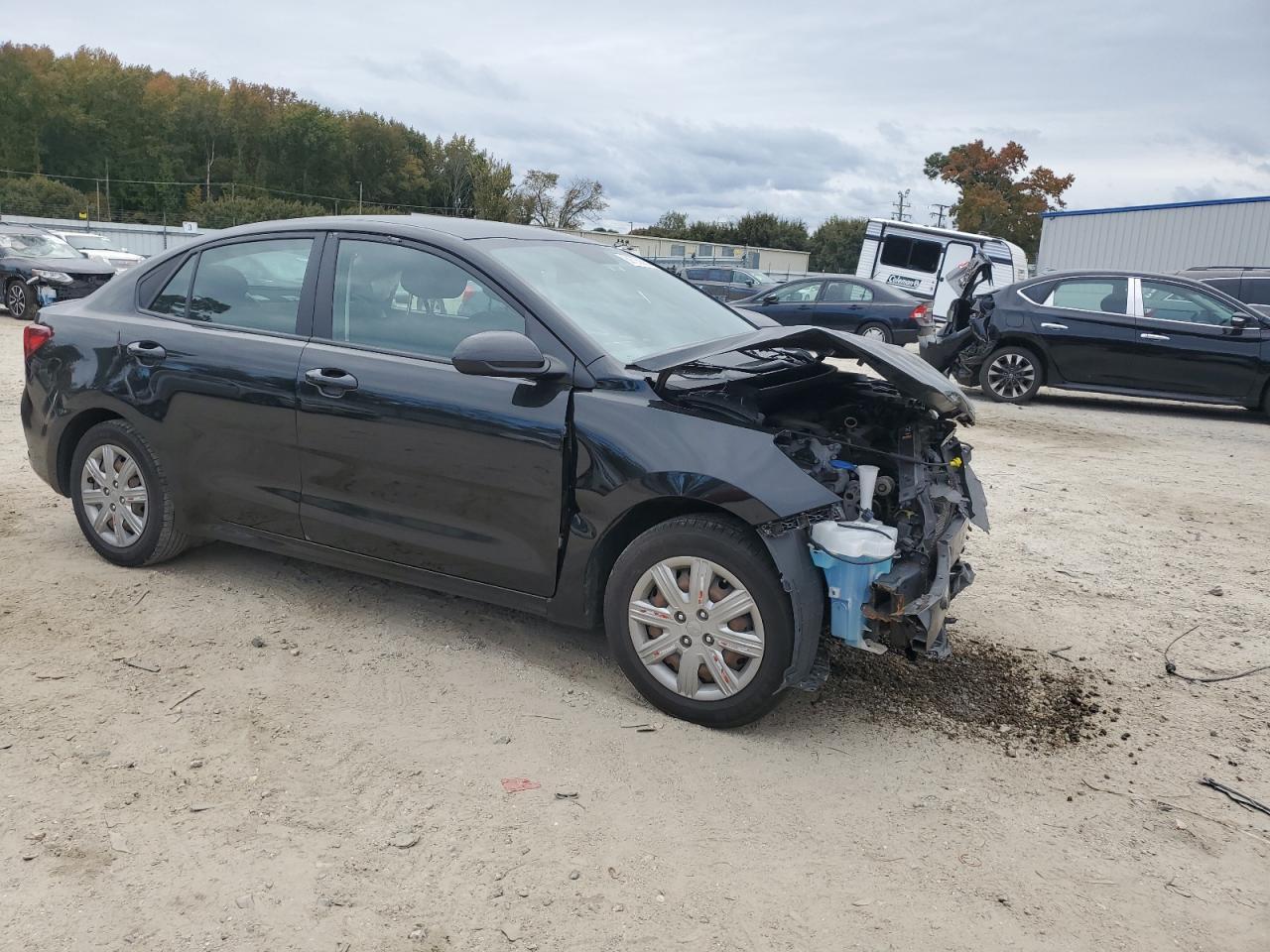 2023 Kia Rio - Фото 4