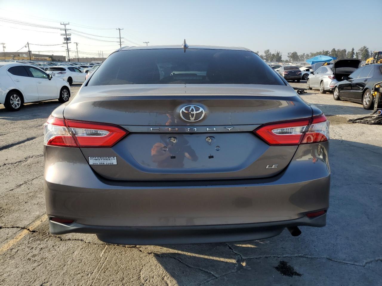 2019 Toyota Camry L - Image 6