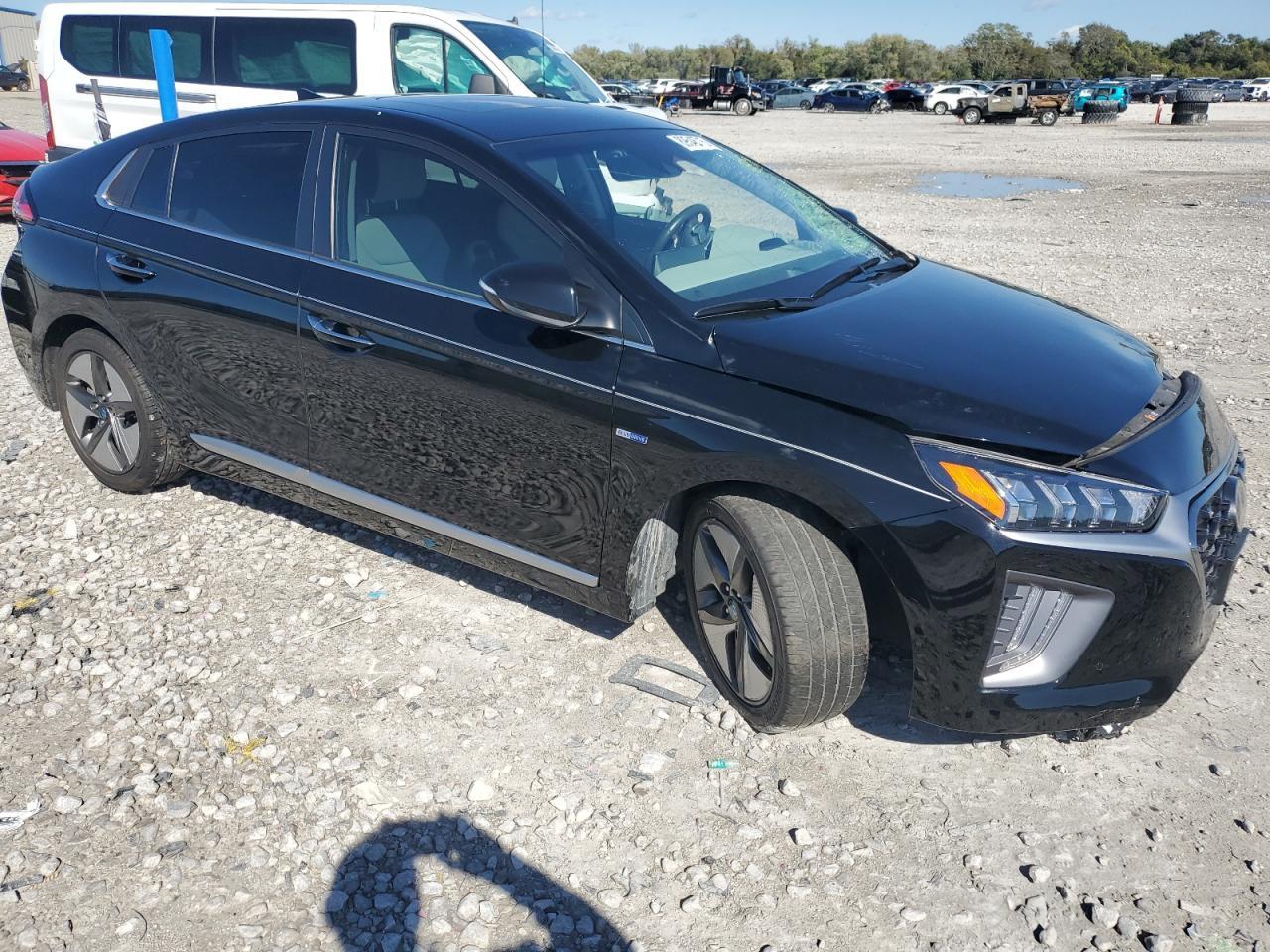 2020 Hyundai Ioniq Limited - Фото 4