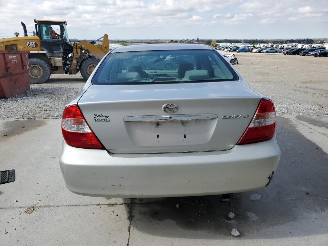 2004 Toyota Camry Le - Фото 6