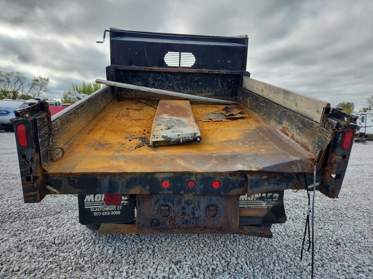 2017 Ford F350 Super Duty - Image 6