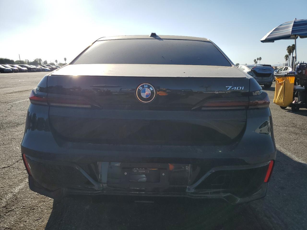 2025 BMW 740 I - Фото 6