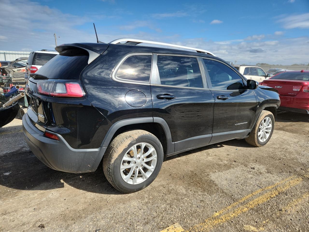 2020 Jeep Cherokee Latitude - Фото 3
