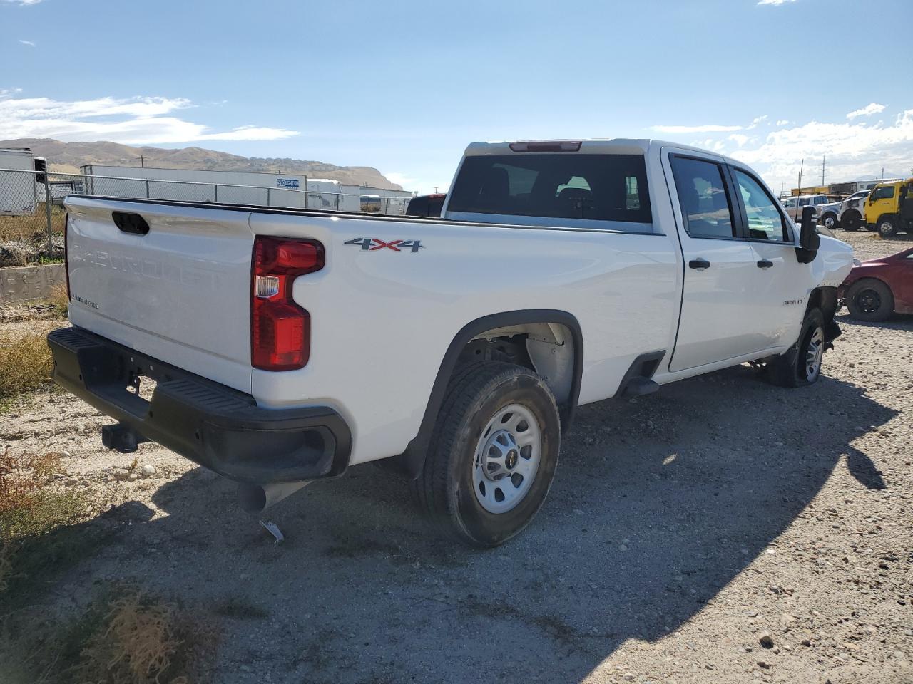 2024 Chevrolet Silverado K3500 - Фото 3