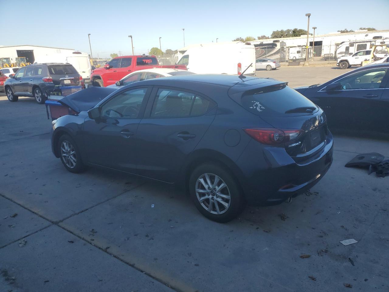 2017 Mazda 3 Sport - Image 2