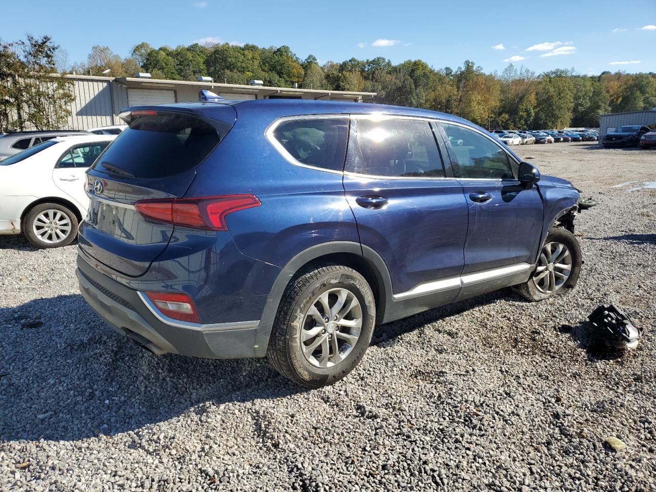 2020 Hyundai Santa Fe Sel - Фото 3