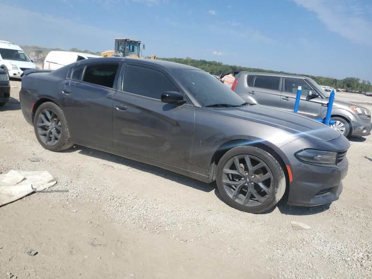 2021 Dodge Charger Sxt - Image 4