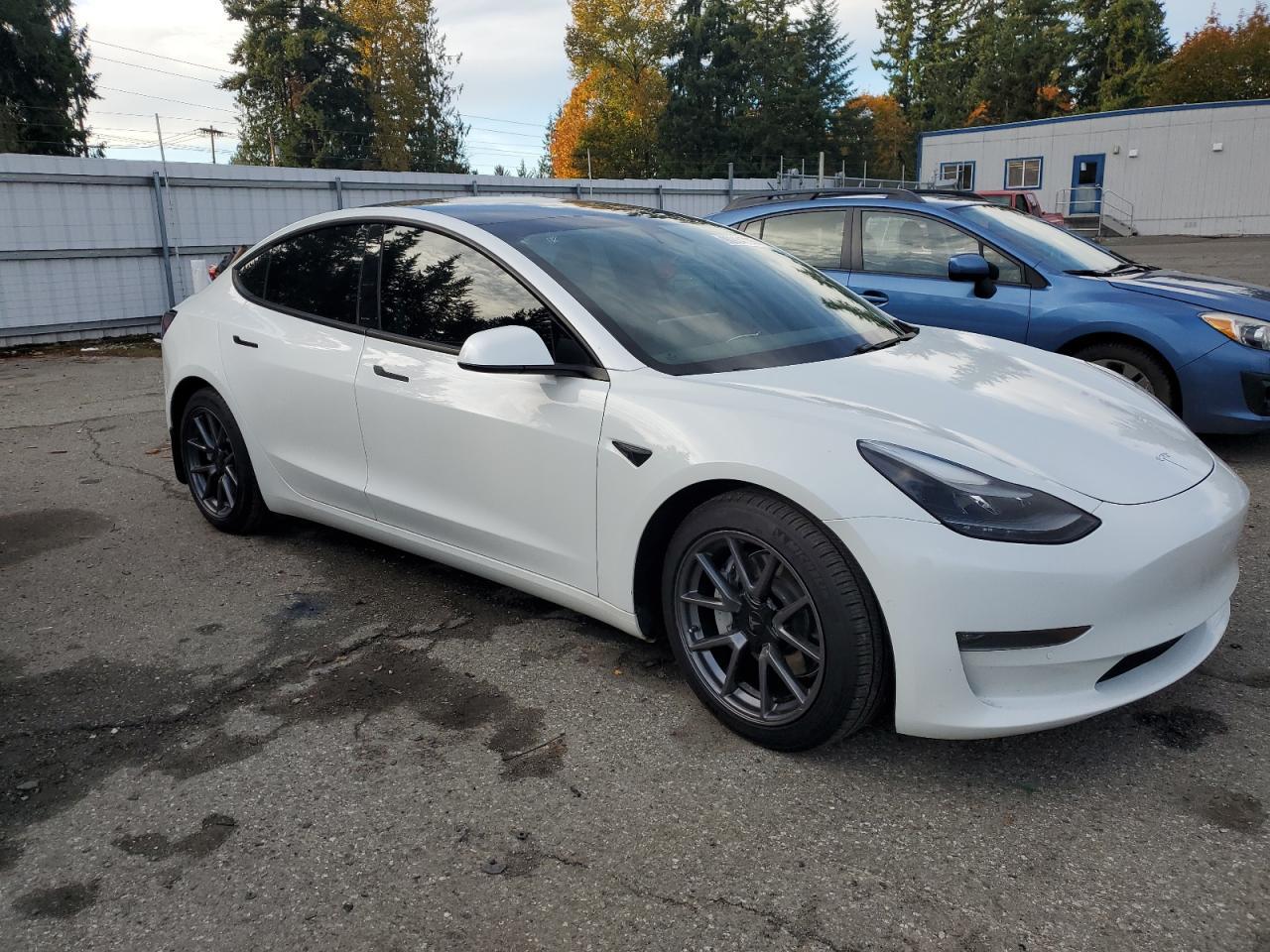 2021 Tesla Model 3 - Фото 4