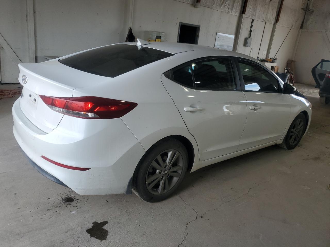 2018 Hyundai Elantra Sel - Фото 3