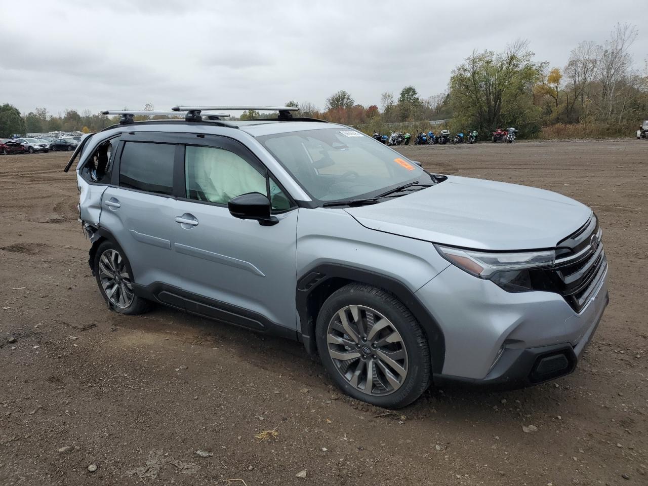 2025 Subaru Forester Touring - Фото 4