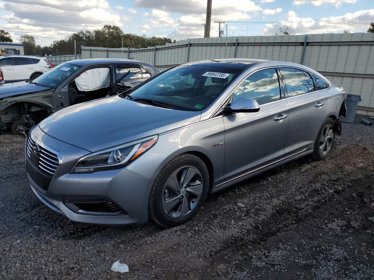 2016 Hyundai Sonata Hybrid
