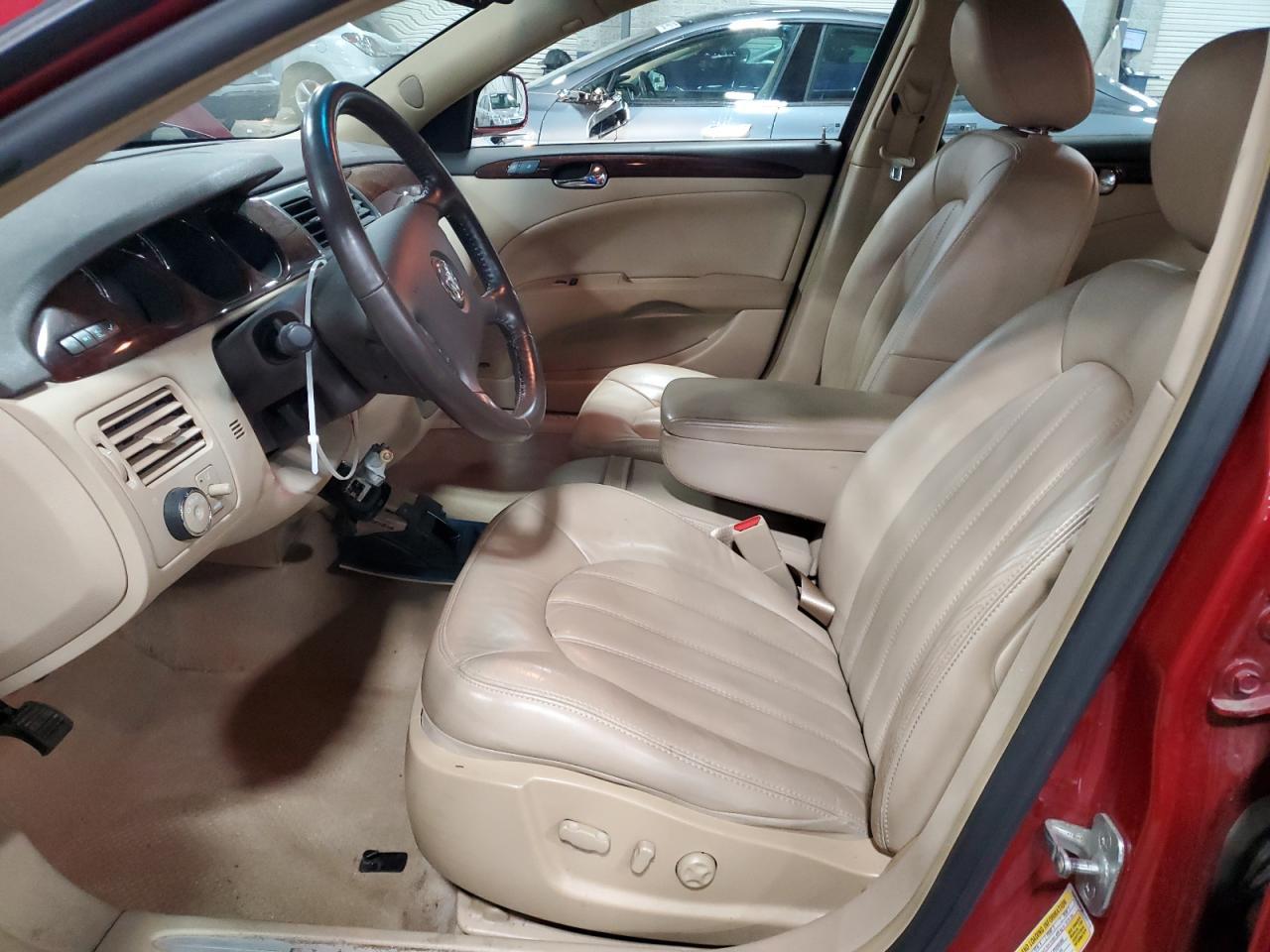 2011 Buick Lucerne Cxl - Image 7