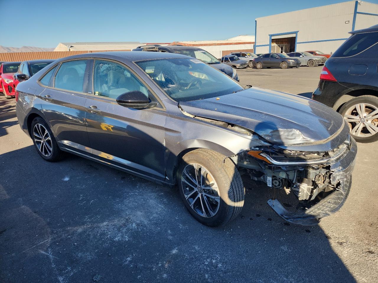 2025 Volkswagen Jetta Sport - Фото 4