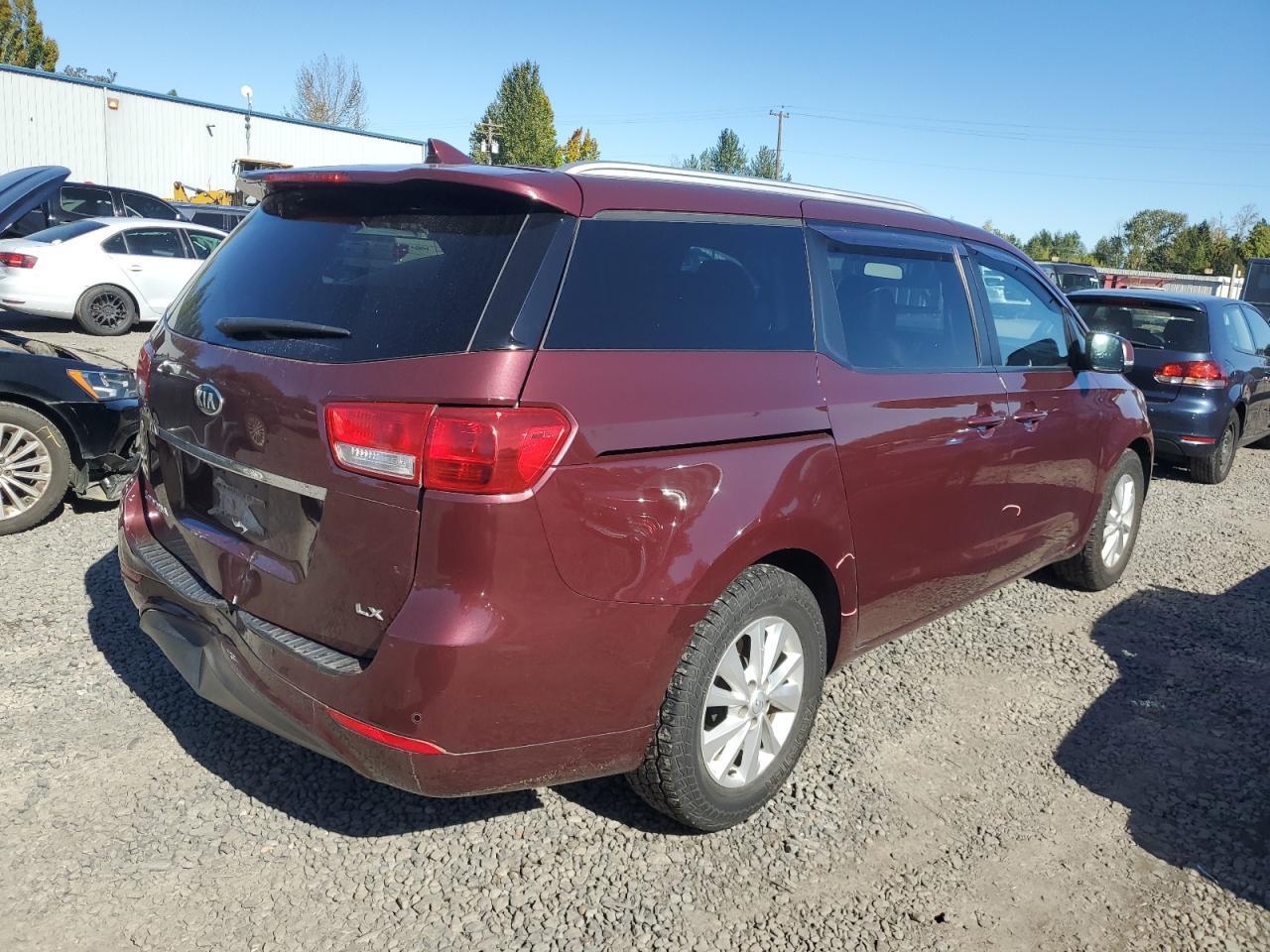 2018 Kia Sedona Lx - Image 3