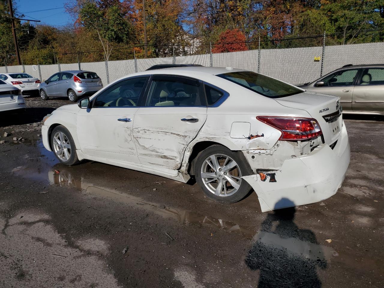 2013 Nissan Altima 2.5 - Фото 2