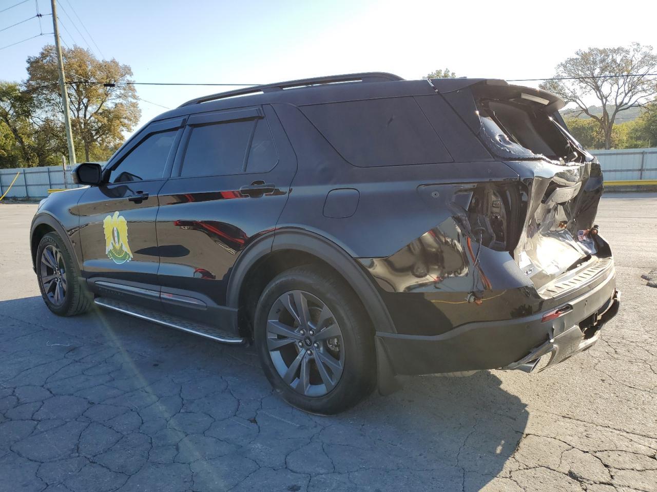 2023 Ford Explorer Xlt - Image 2