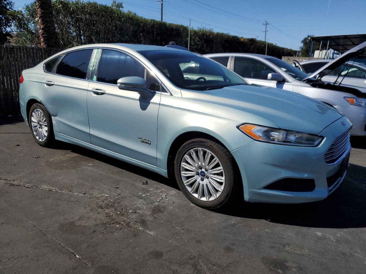 2014 Ford Fusion Se Phev - Фото 4