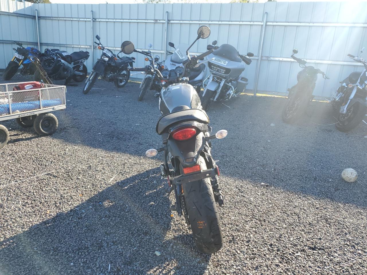 2023 Kawasaki Er650 M - Фото 4