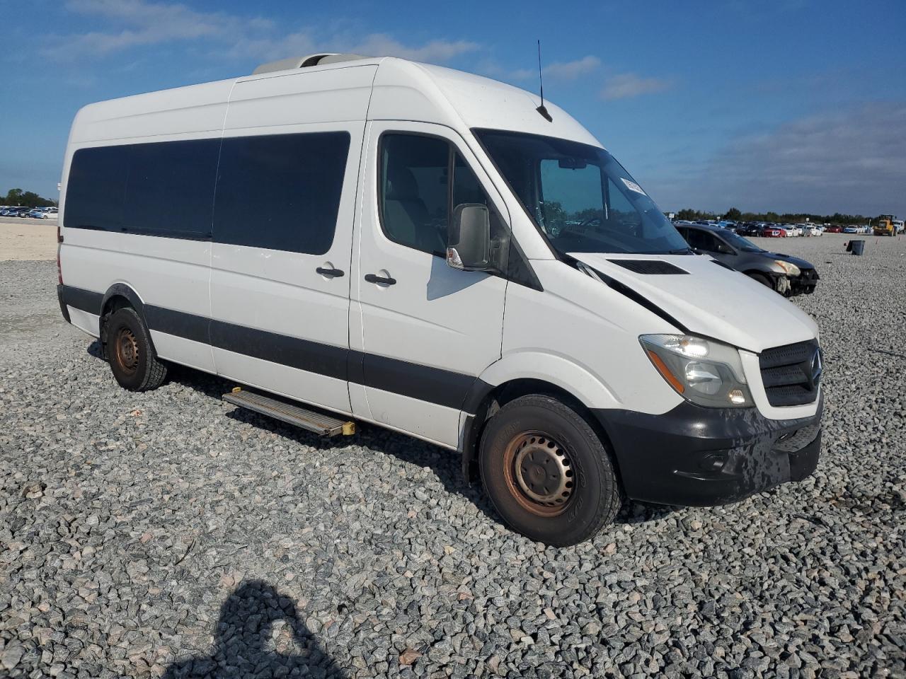 2018 Mercedes-Benz Sprinter 2500 - Фото 4