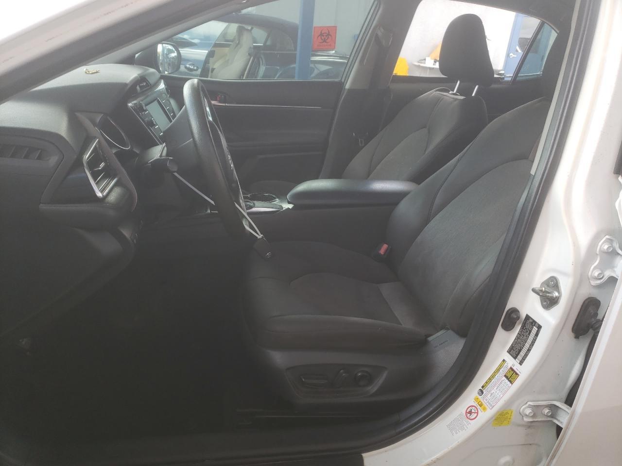 2018 Toyota Camry L - Image 7