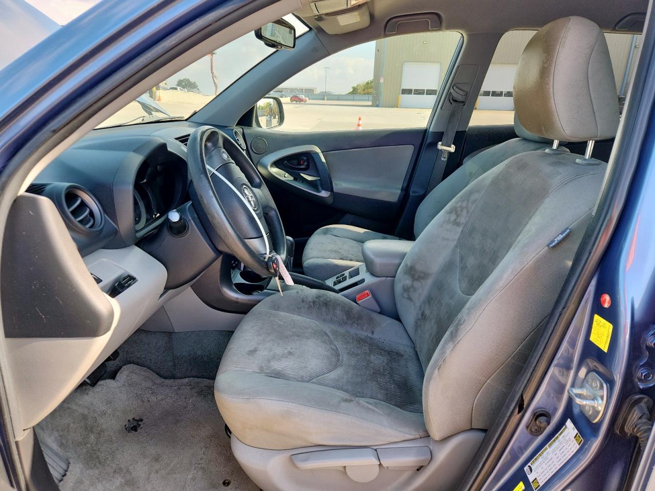 2011 Toyota Rav4 - Image 7