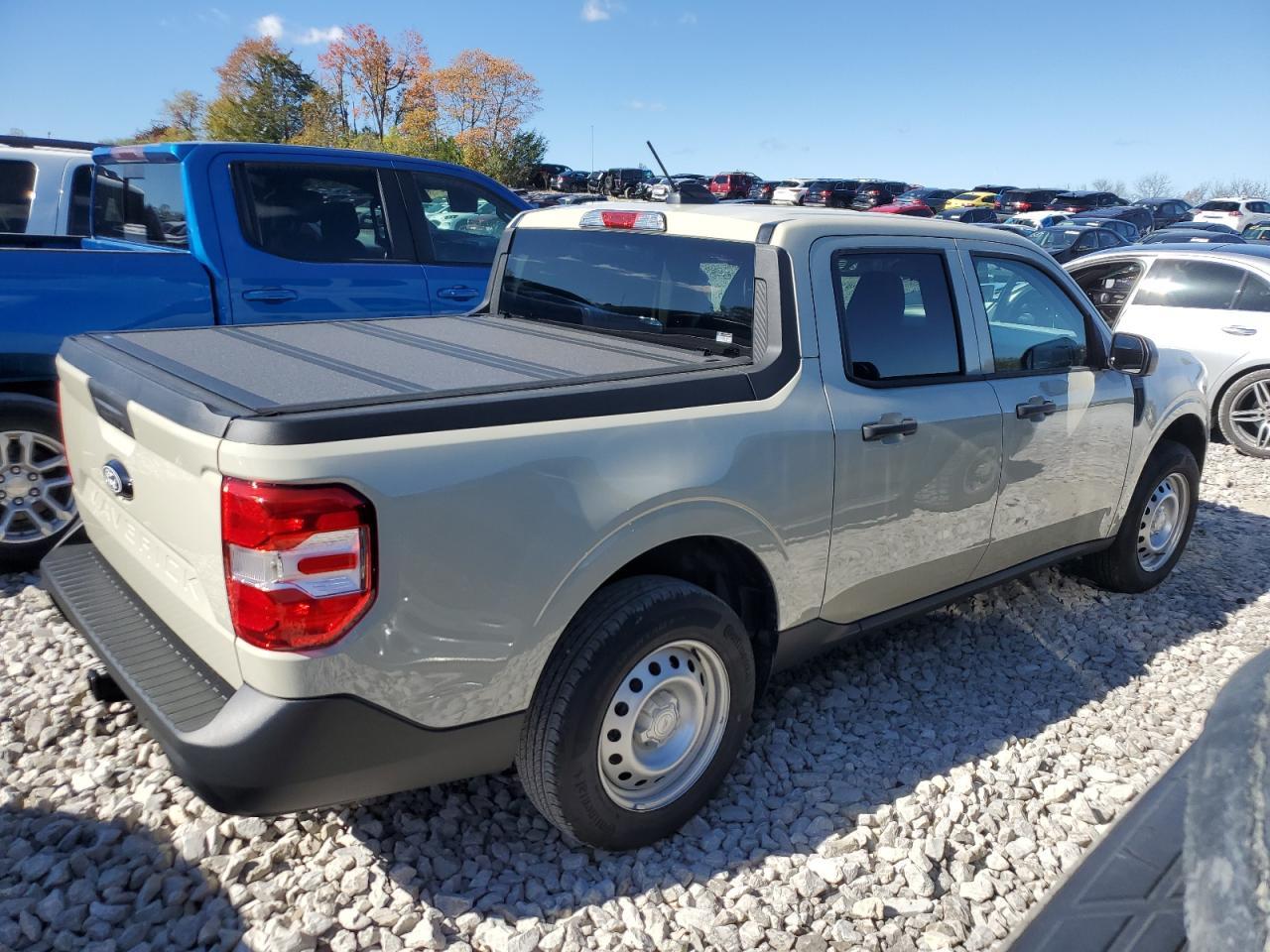 2025 Ford Maverick Xl - Image 3