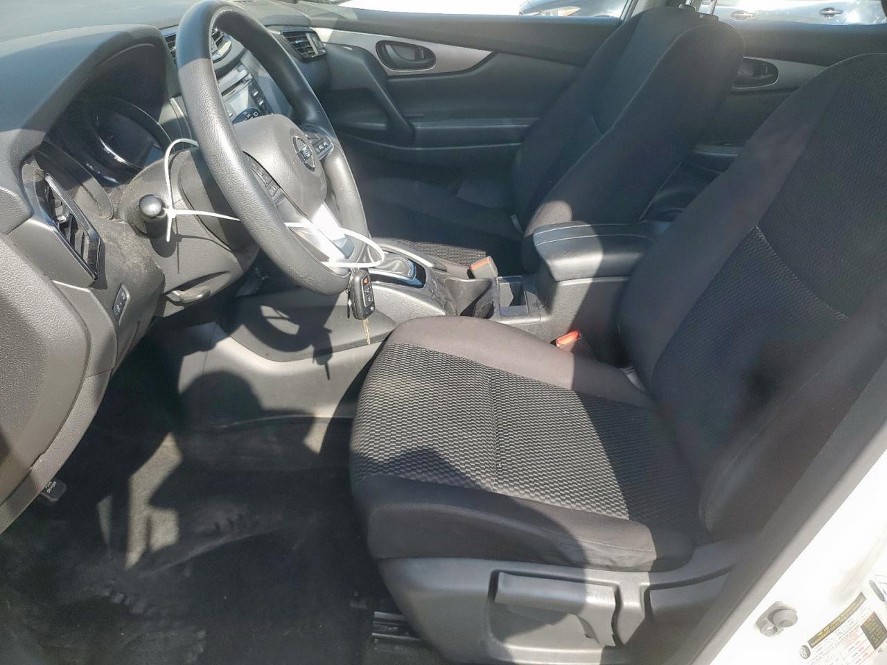 2017 Nissan Rogue Sport S - Фото 7