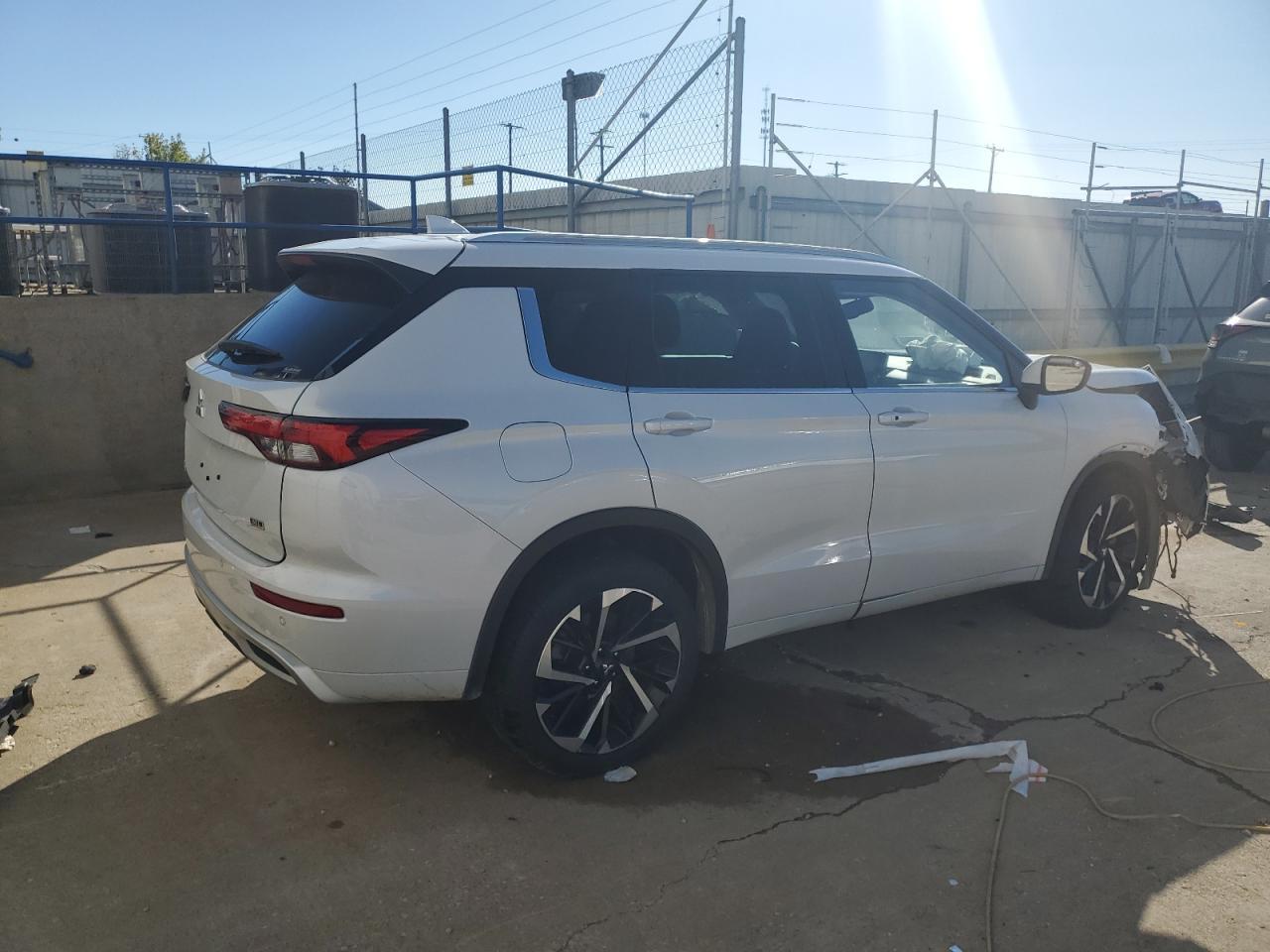 2022 Mitsubishi Outlander Sel - Фото 3