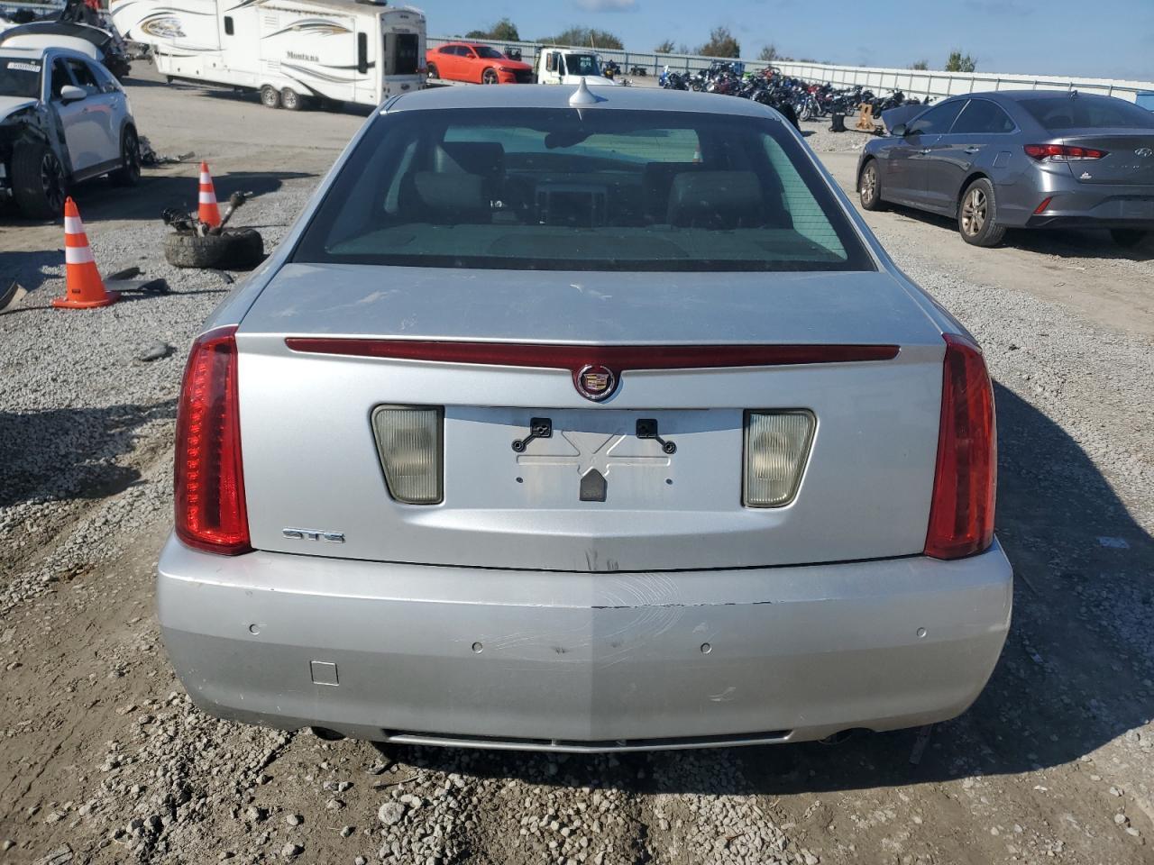 2011 Cadillac Sts - Фото 6