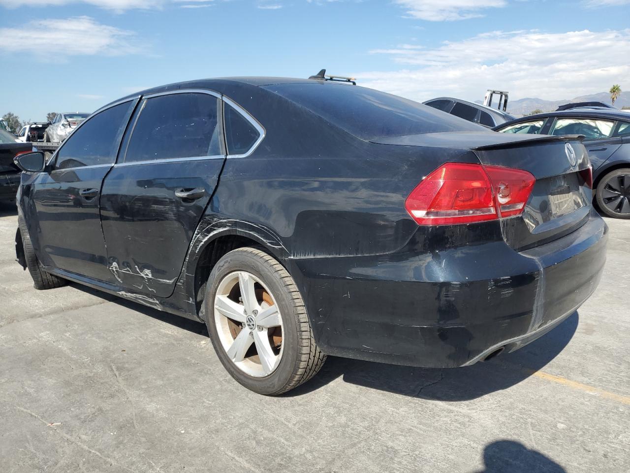 2012 Volkswagen Passat Se - Фото 2