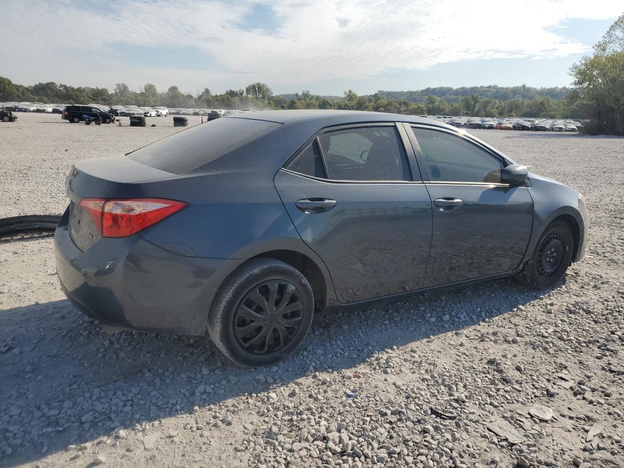 2018 Toyota Corolla L - Image 3