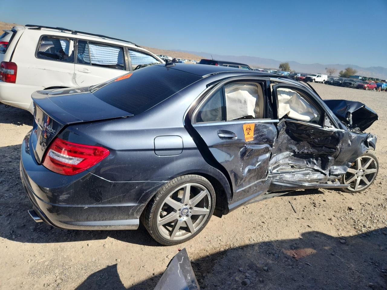 2014 Mercedes-Benz C 300 4Matic - Image 3