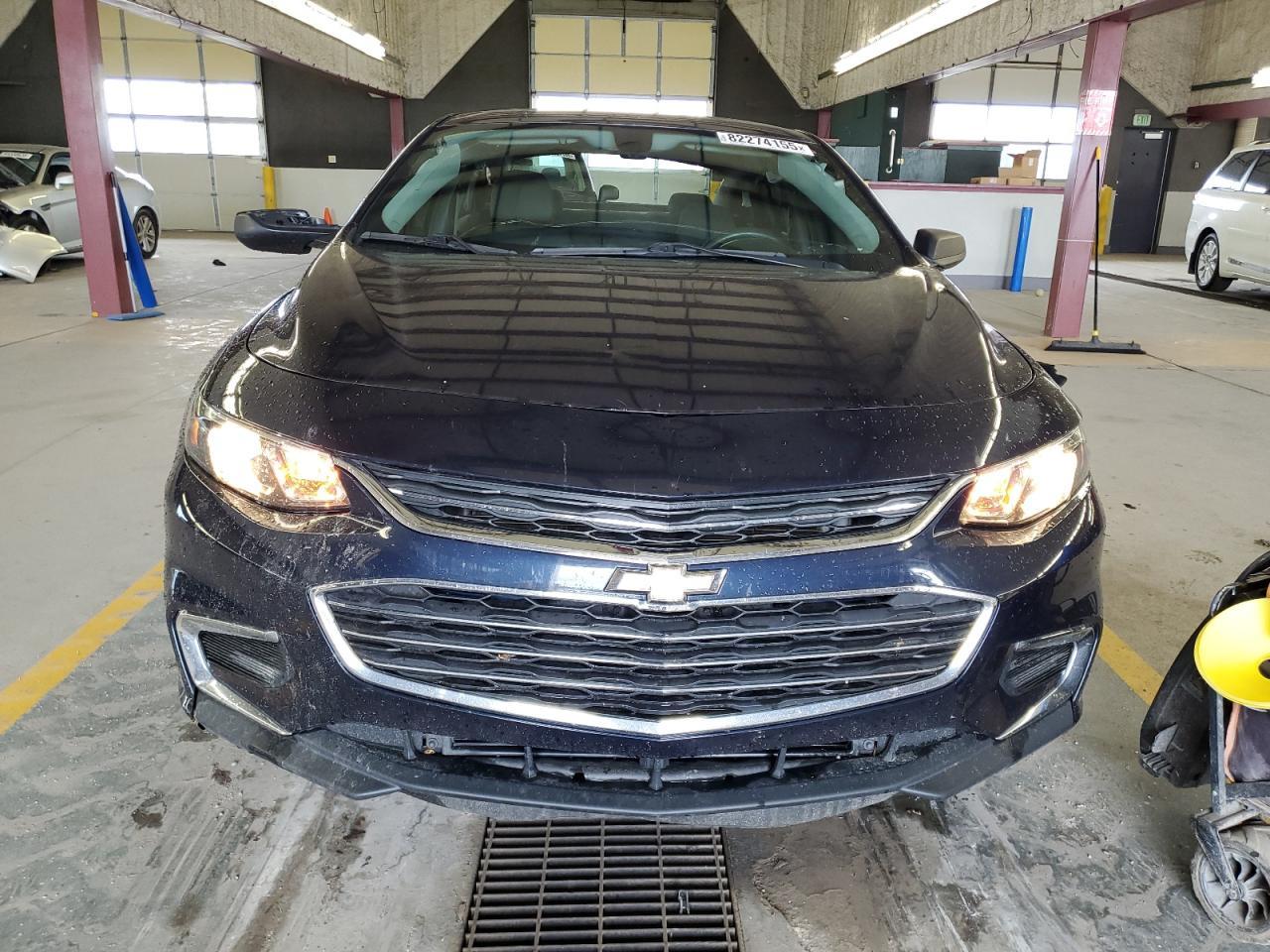 2017 Chevrolet Malibu Ls - Фото 5
