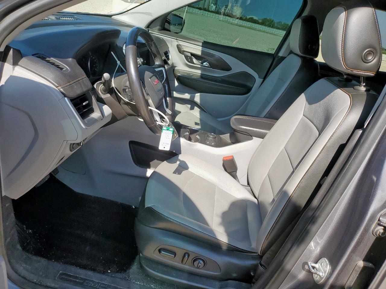 2020 GMC Terrain Slt - Image 7