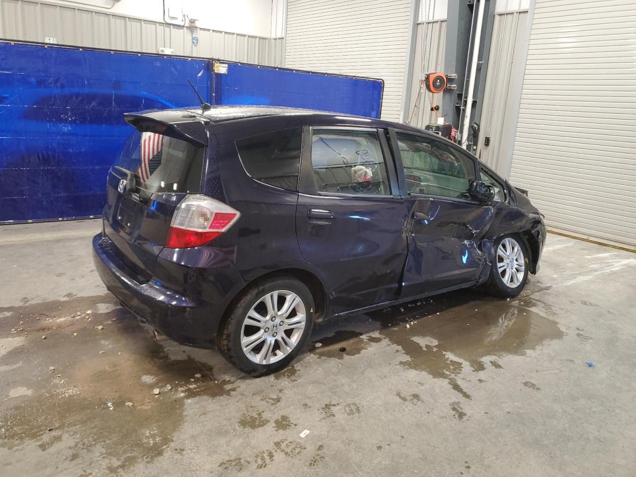 2009 Honda Fit Sport - Image 3