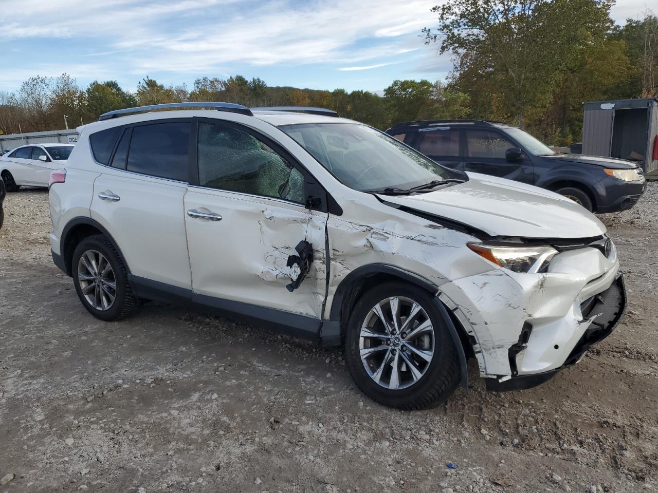 2017 Toyota Rav4 Limited - Фото 4