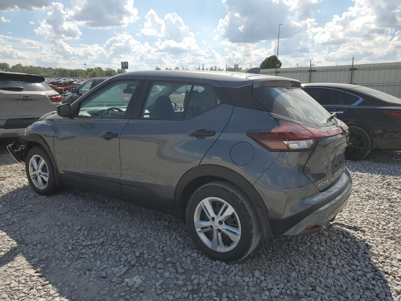 2025 Nissan Kicks Play S - Image 2