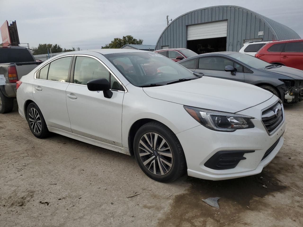 2019 Subaru Legacy 2.5I - Image 4