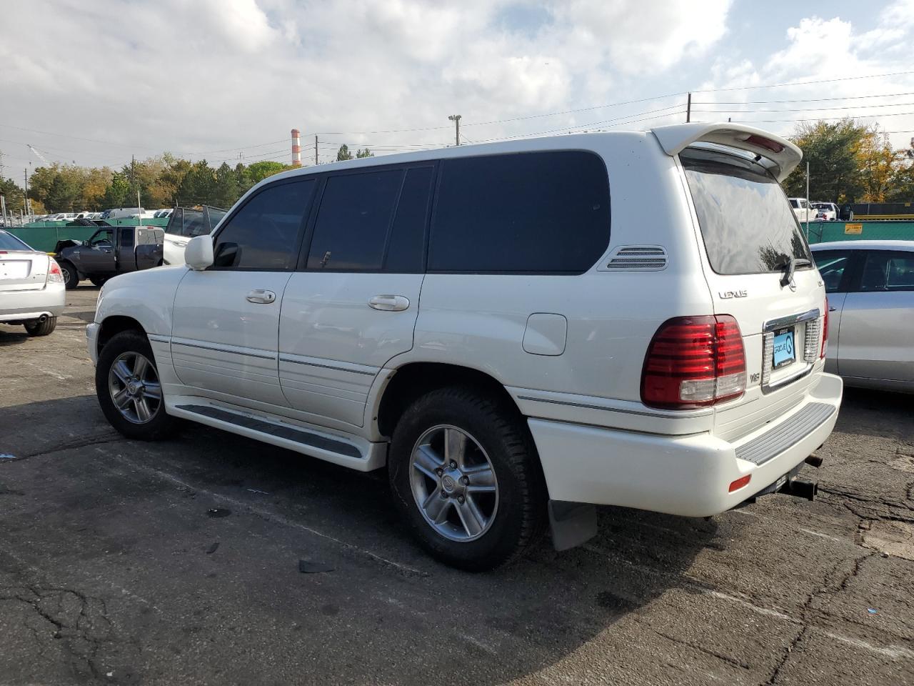 2006 Lexus Lx 470 - Image 2