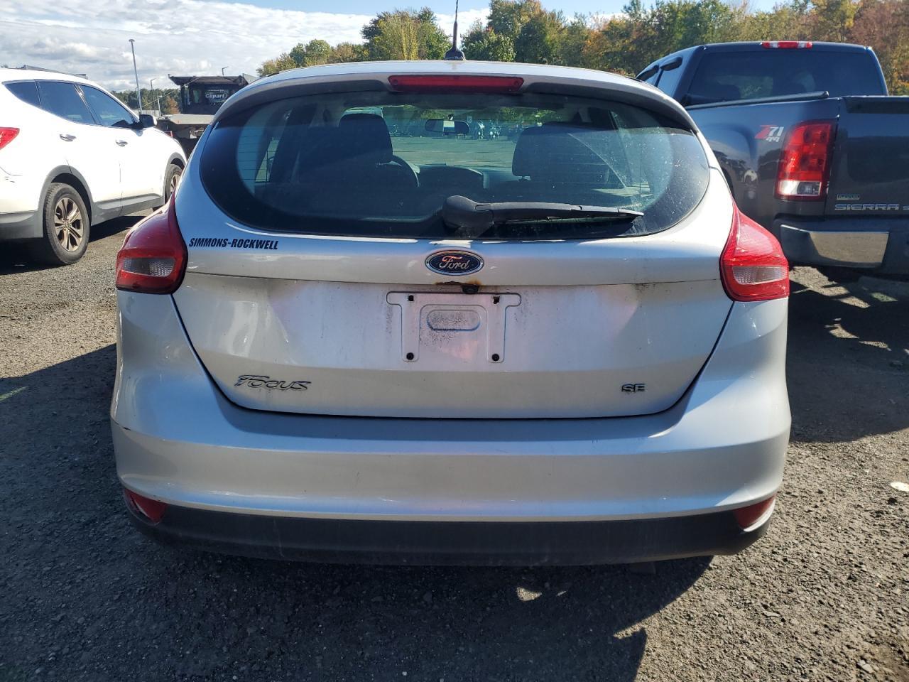 2016 Ford Focus Se - Фото 6