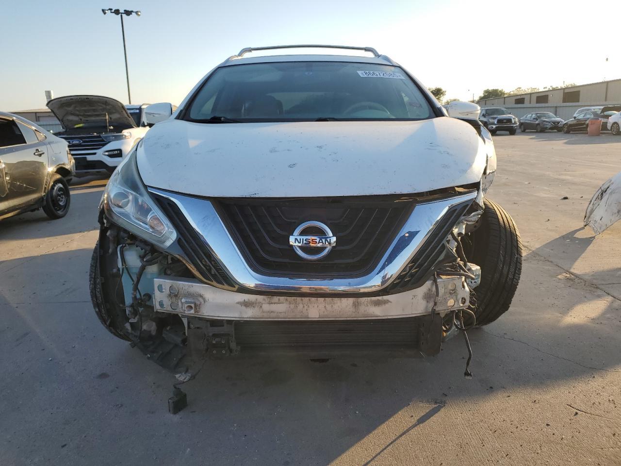 2015 Nissan Murano S - Фото 5