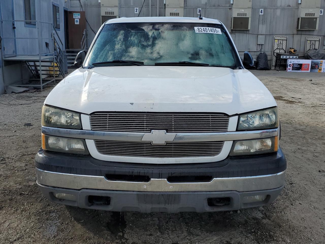 2003 Chevrolet Avalanche C1500 - Image 5
