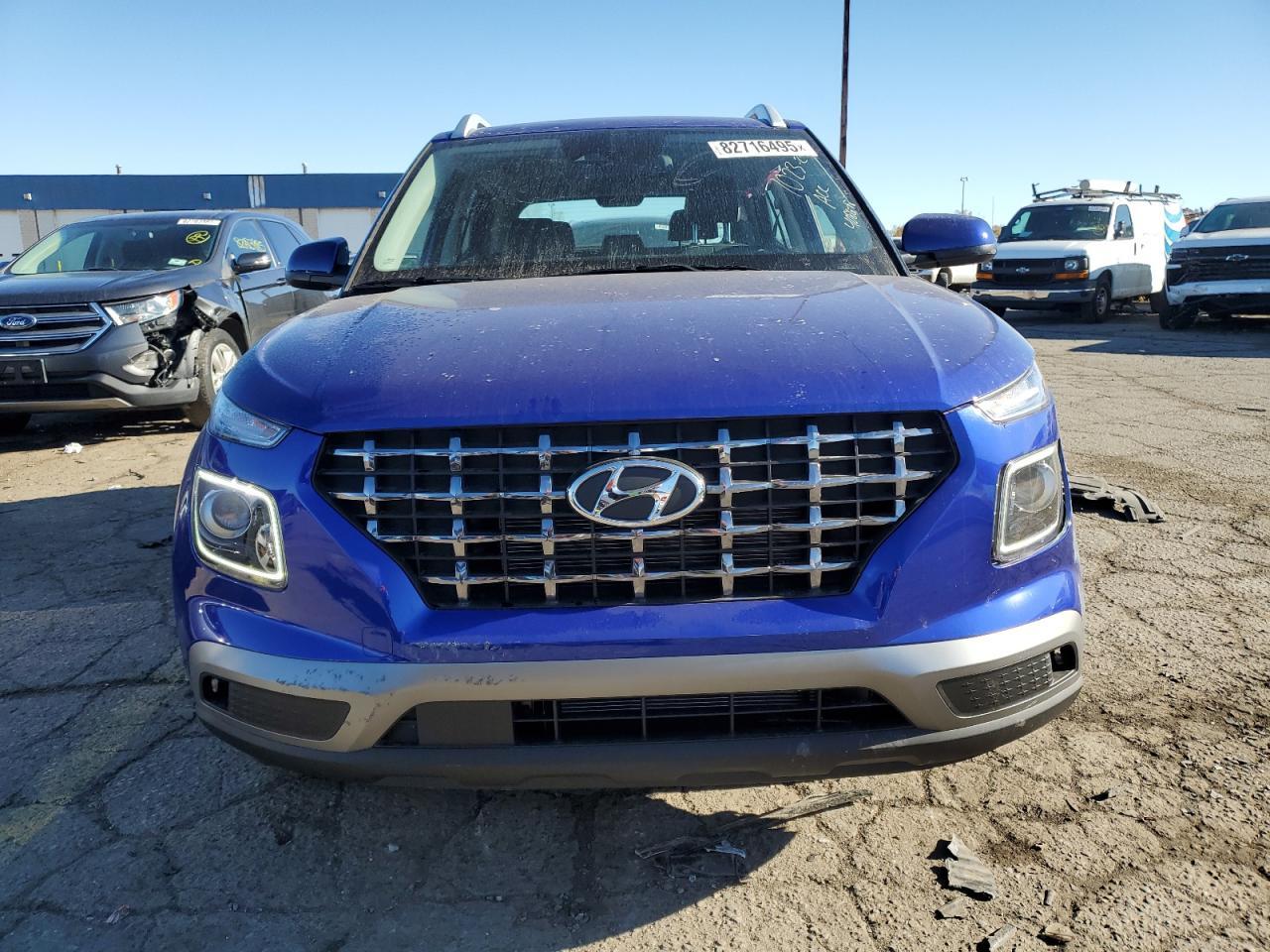 2025 Hyundai Venue Limited - Фото 5