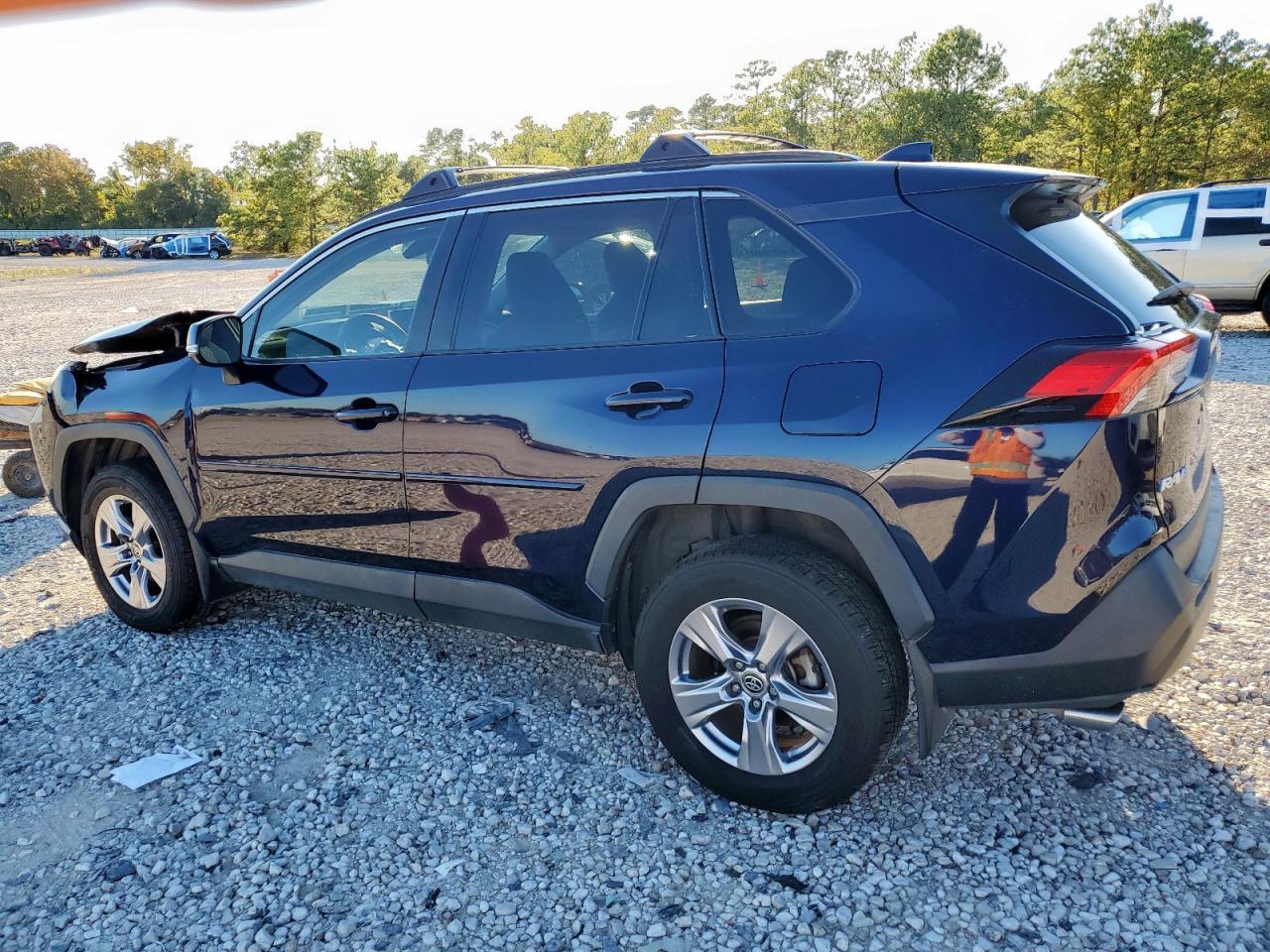 2023 Toyota Rav4 Xle - Image 2