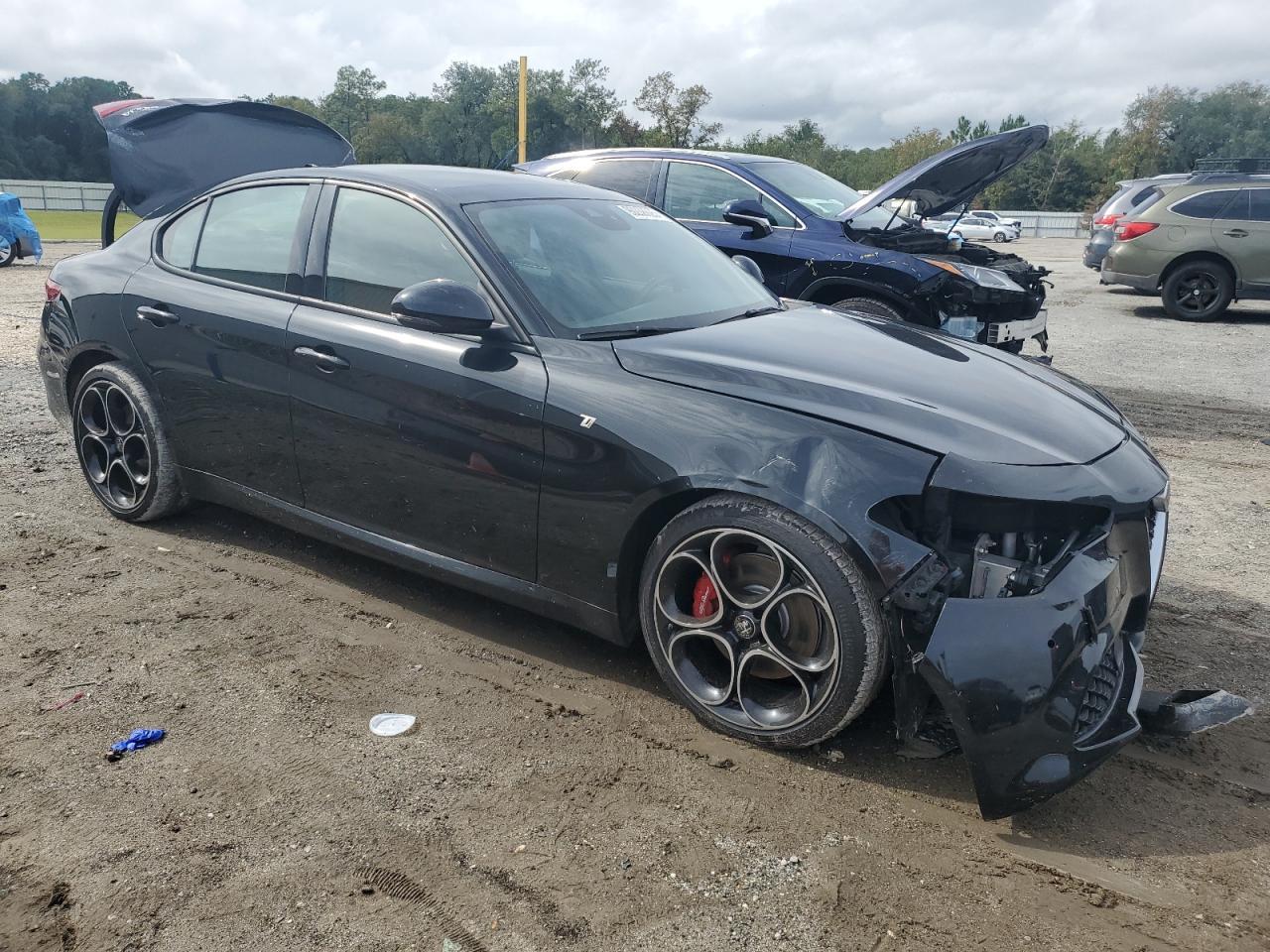 2022 Alfa Romeo Giulia Super - Image 4