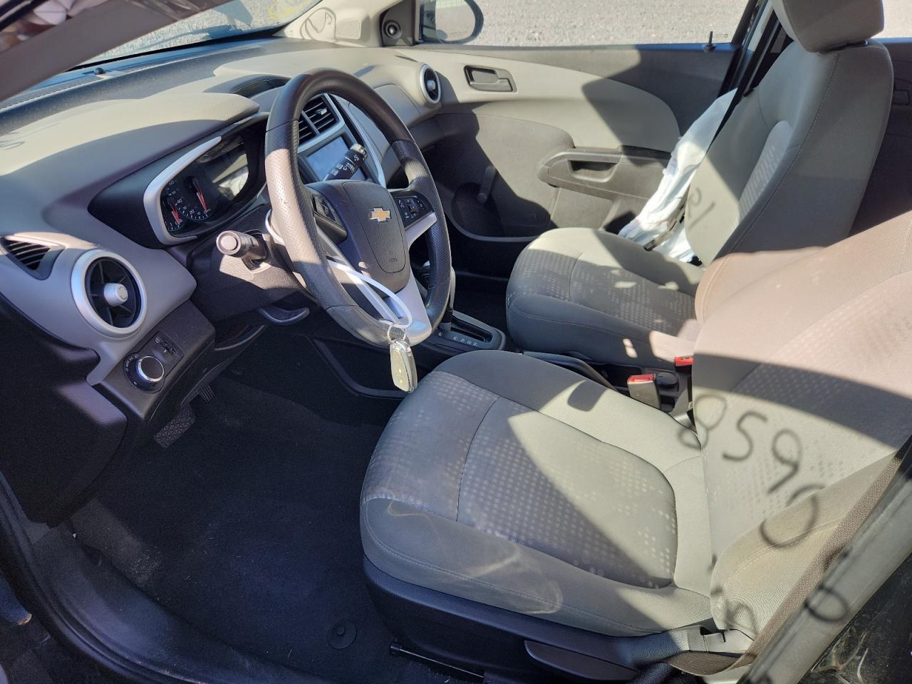 2020 Chevrolet Sonic - Image 7