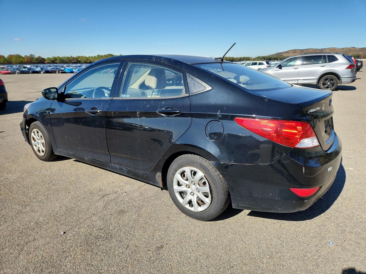2014 Hyundai Accent Gls - Фото 2