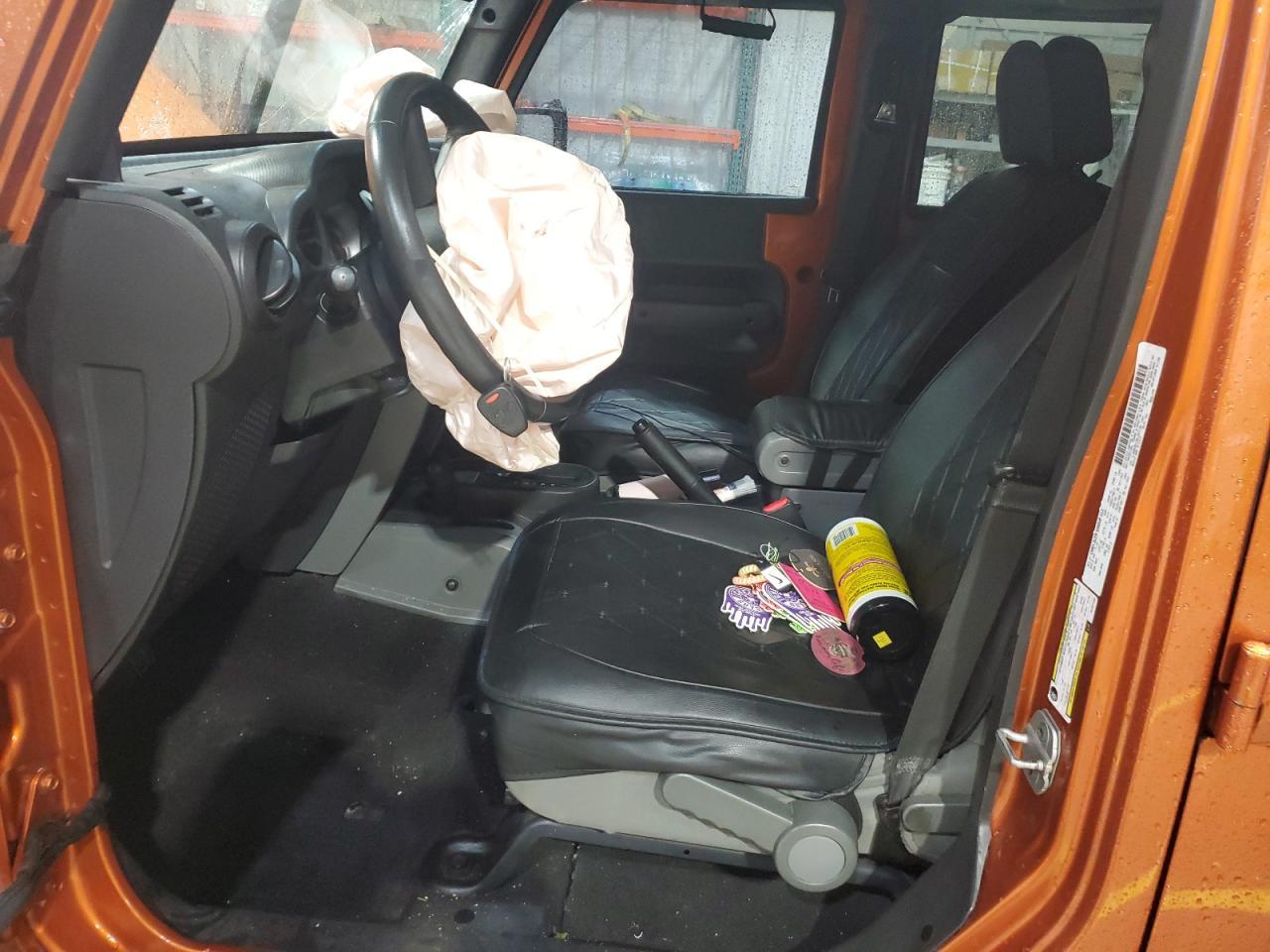 2010 Jeep Wrangler Unlimited Sport - Фото 7