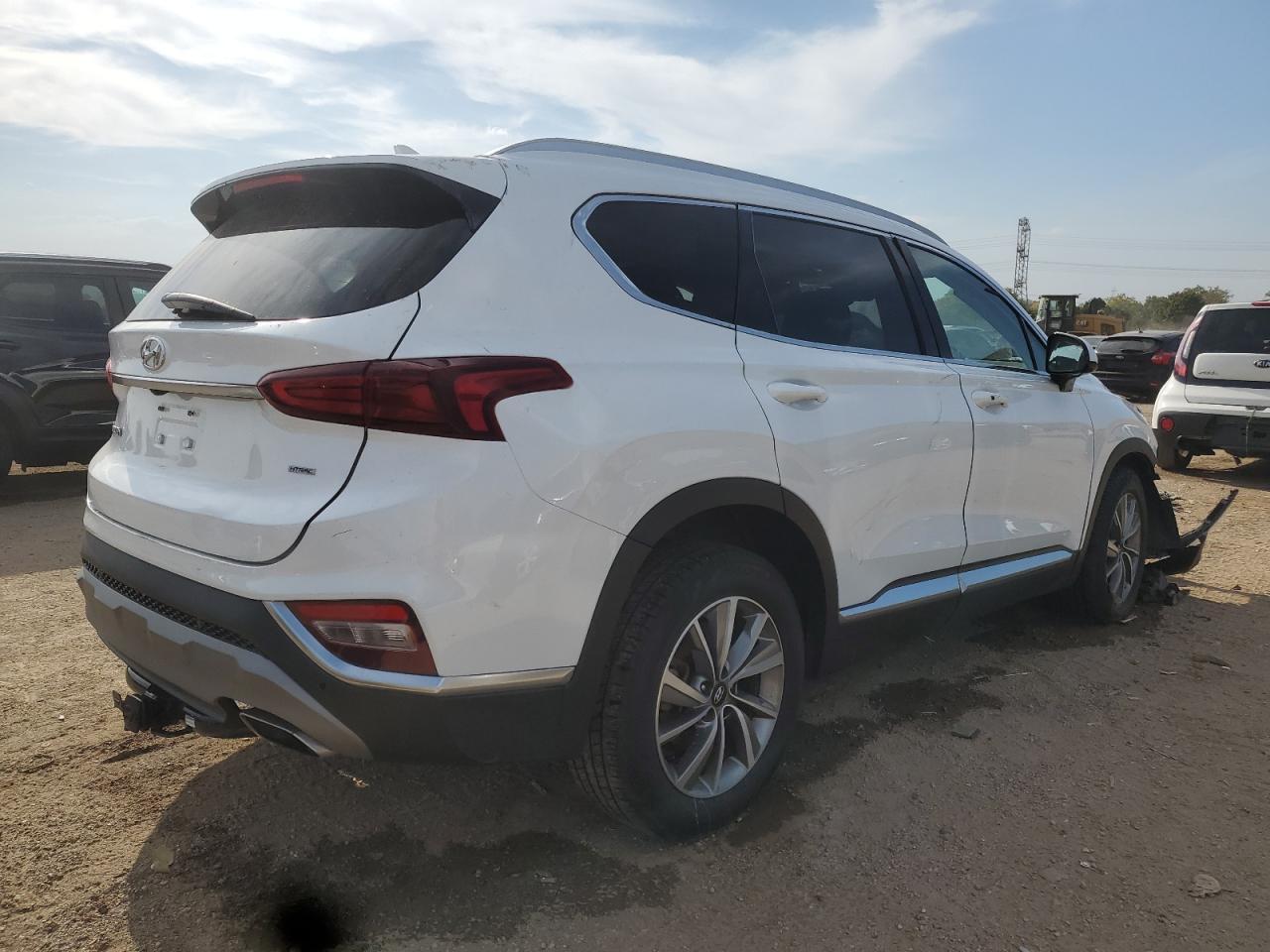 2020 Hyundai Santa Fe Sel - Image 3